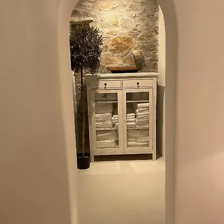 Anasa Private Pool & Jacuzzi 8pax At Panormos *