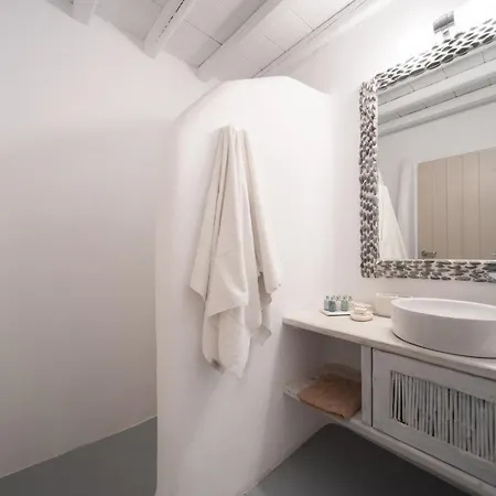 ヴィラ Anasa Private Pool & Jacuzzi 8pax At Panormos *